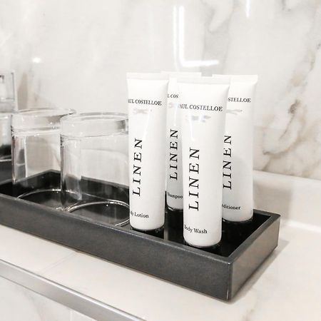 Gleesons Townhouse Booterstown 호텔 더블린 외부 사진