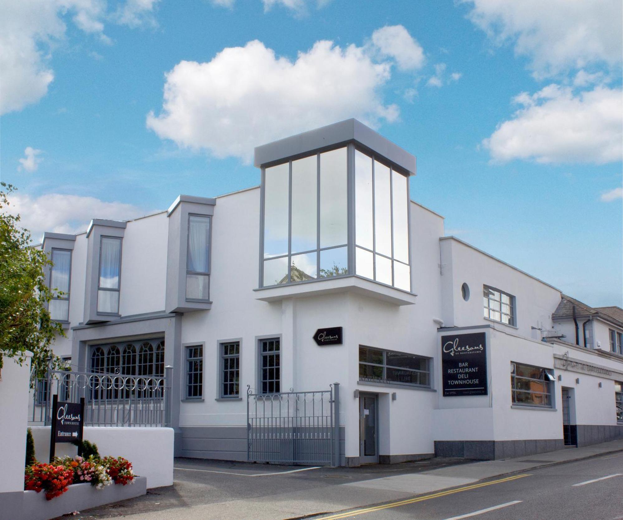 Gleesons Townhouse Booterstown 호텔 더블린 외부 사진