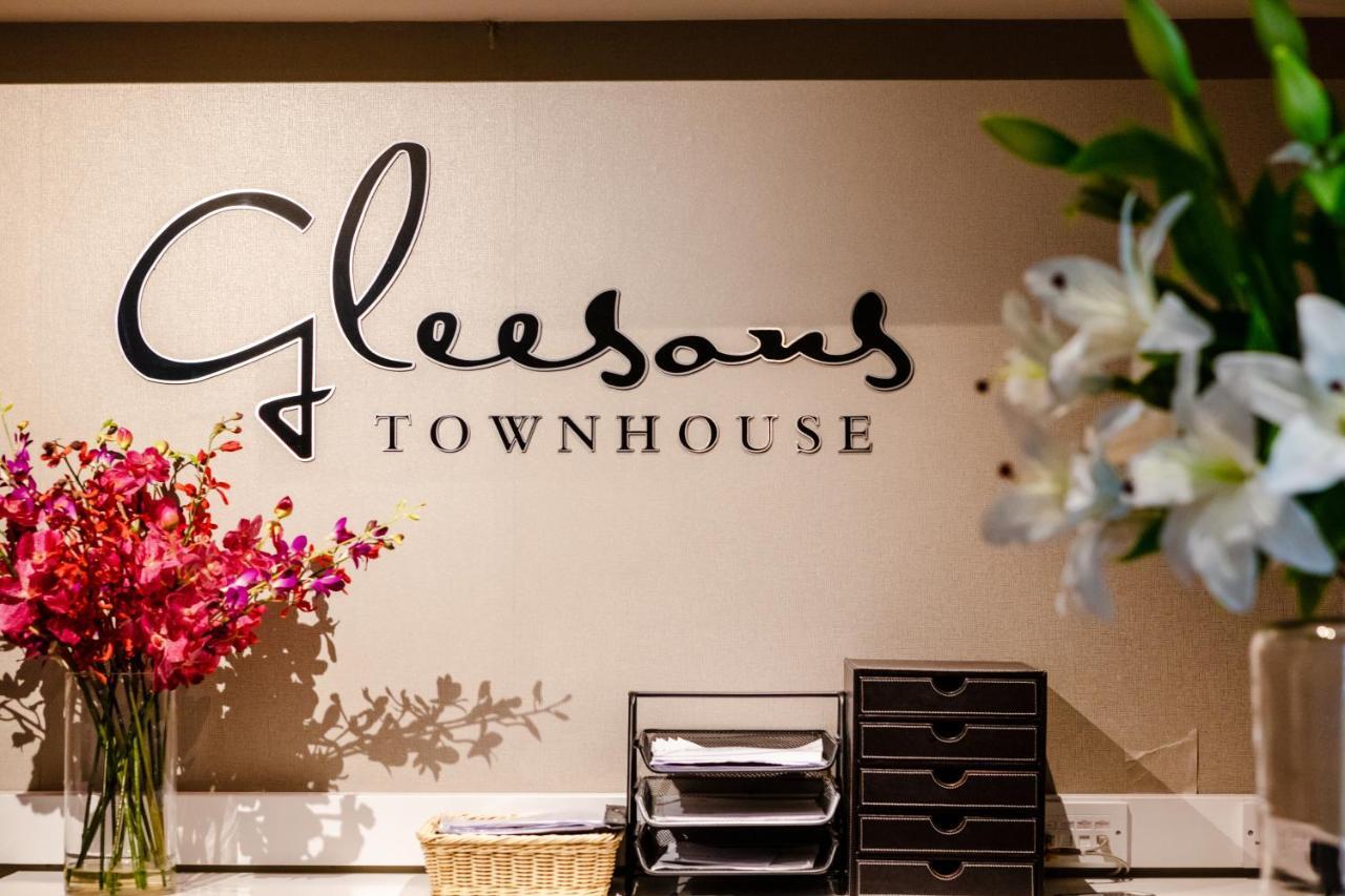 Gleesons Townhouse Booterstown 호텔 더블린 외부 사진