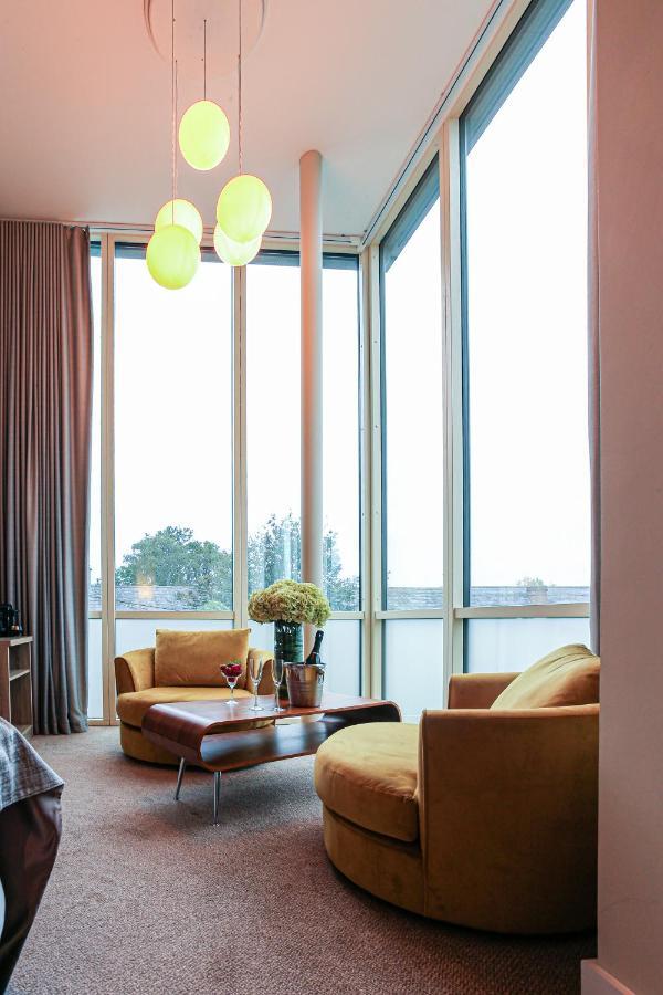 Gleesons Townhouse Booterstown 호텔 더블린 외부 사진