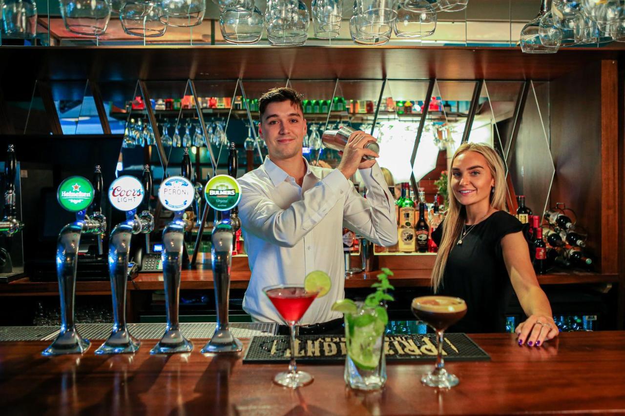 Gleesons Townhouse Booterstown 호텔 더블린 외부 사진